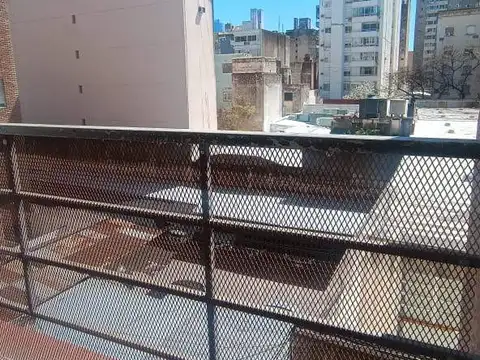 Dean Funes 300, Piso 3 H