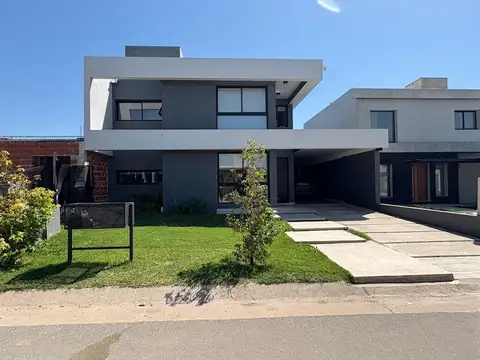 Venta de Casa en Docta Etapa 2