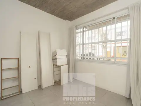 Santo Domingo 2900, Piso PB