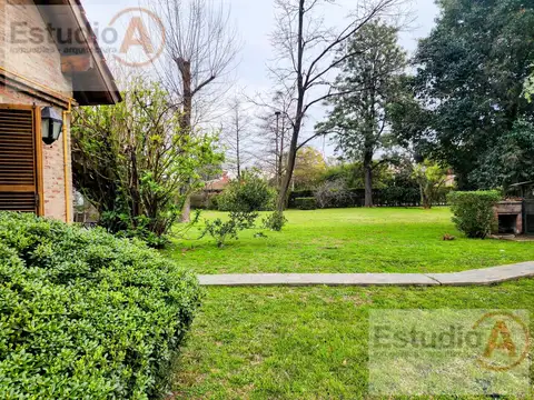 Casa en Venta en Manuel Alberti, USD 360.000