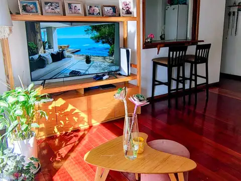 4 Ambientes en Torre | Reciclado a Nuevo | Gran Jardín Parquizado | Seguridad 24 Hs | Bajas Expensas