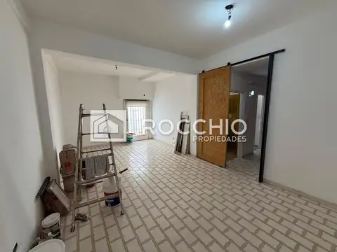 Independencia  al 4930