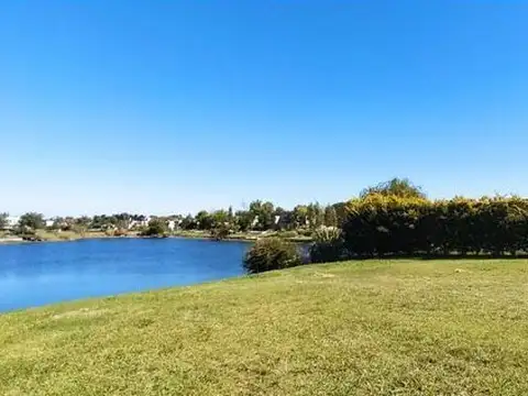 Terreno en Venta de 925,0 m2