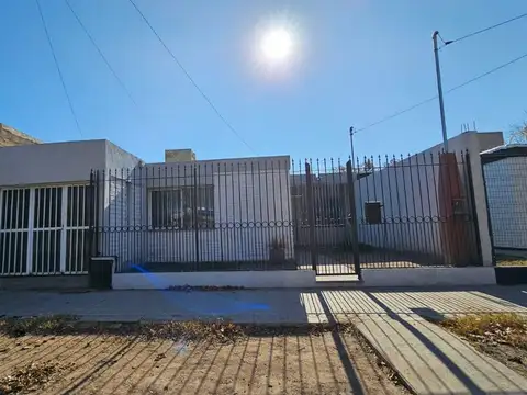 Casa en Venta en Las Heras, USD 48.000
