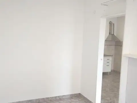 Departamento en Venta en Isidro Casanova, USD 52.000