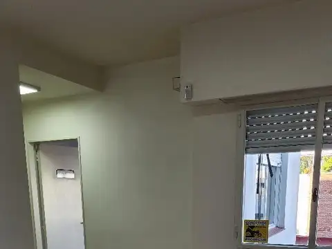 2 ambientes lateral muy luminoso Apto Profesional