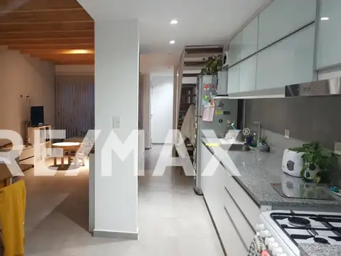 Depto Tipo Casa en Venta en Centenario, USD 180.000