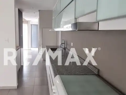 Depto Tipo Casa en Venta 8 años