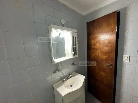 Depto Tipo Casa en Venta al Este
