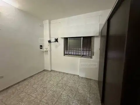 JOSE INDART 200, Piso PB