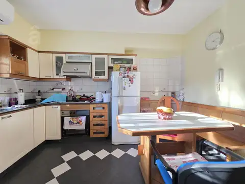 Balcarce  al 3000 entre Artigas y Profesor Aguer