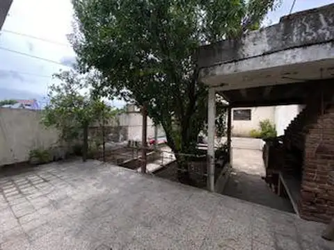 Depto Tipo Casa en Alquiler de 1 dormitorio