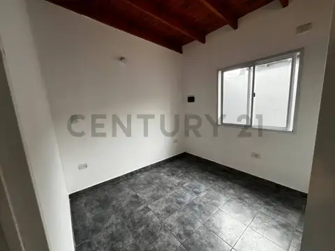 39 e/ 142 y 143 , Piso 0