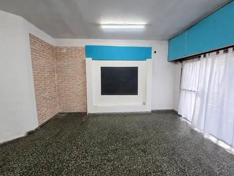 Local en Alquiler en Villa Bosch, $ 550.000