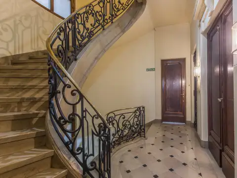 Vicente Lopez 1600 - Piso francés