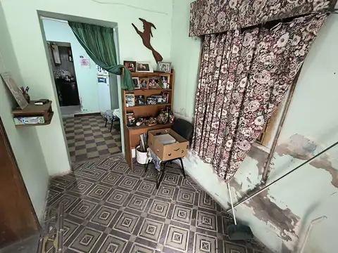 Casa en Venta en Alberdi, USD 25.000