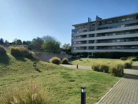 Departamento en Venta en Pilar, USD 145.000