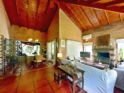 VENTA CASA LA CAMPIÑA PILAR