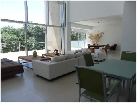 Departamento en Alquiler Temporal de 3 ambientes