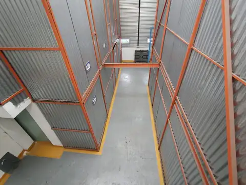 Galpon en Venta en Mataderos, USD 320.000