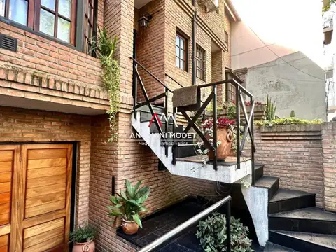 CASA EN VENTA EN VILLA URQUIZA - ANTONINI MODET