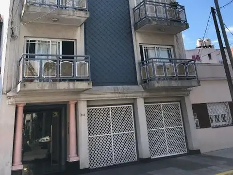 4 AMBIENTES | CORRIENTES al 200