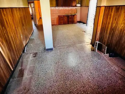 Gobernador Pujol 2000