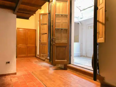 Depto Tipo Casa en Venta 60 años