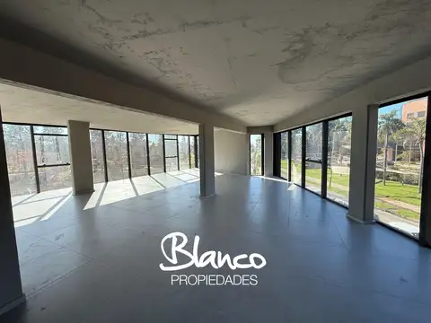Oficina en Alquiler en Km 49,5 Bajada Sheraton Pilar - Proa Pilar, G.B.A. Zona Norte, Argentina