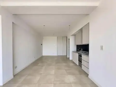 Av Rivadavia 9900 Villa Luro 1amb c/amen U$85.000