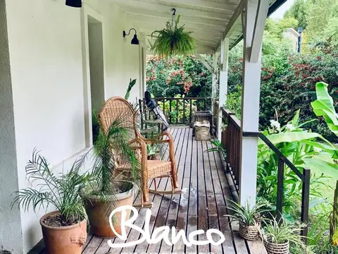 Casa en Alquiler Temporal con 1 cochera
