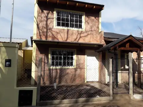 COMENZA EL AÑO EN ESTE HERMOSO DUPLEX 