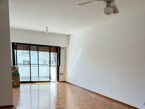 Vuelta De Obligado 4400, Piso 2