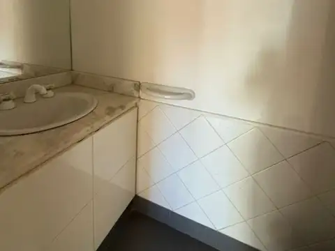 Departamento 3 ambientes con 2 baños