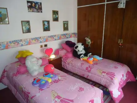 Casa 5 ambientes con 5 baños