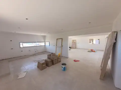 CASA 3 DORMITORIOS 2 BAÑOS B° LAR DE VIEYTES 2