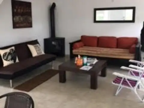 Casa 4 ambientes  Mar de las Pampas venta directa