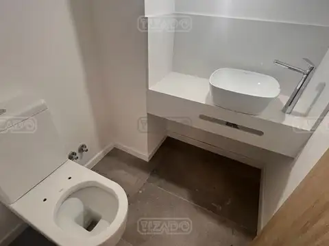 Departamento 4 ambientes con 4 baños