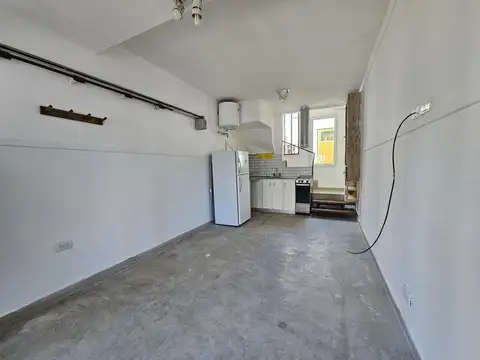 Depto Tipo Casa en Alquiler de 2 ambientes