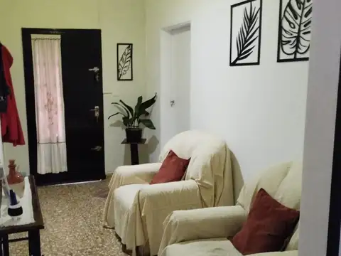 Venta Casa de 5 ambientes -Wilde