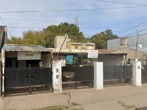 Dúplex en venta c/ cochera en Garín