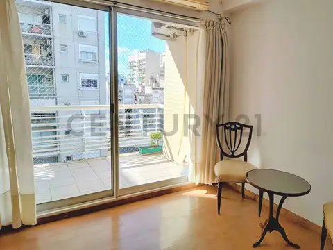 Yerbal 2600, Piso 0