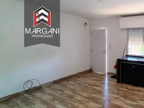 Departamento 2 AMB Al frente