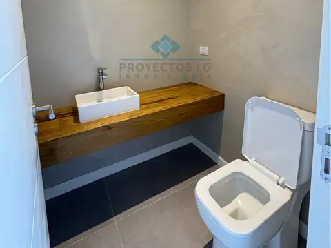 Casa en Venta en Jesús María, USD 260.000