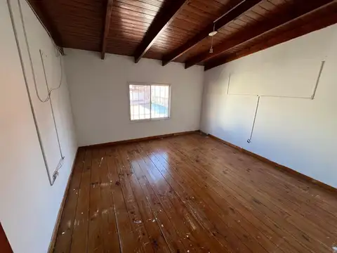 Casa en alquiler en calle 153 e/ 63 y 64