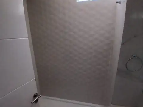 Paraguay 4600, Piso 2