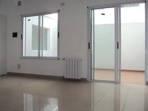 Departamento en Venta al Noreste