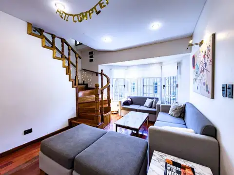 Oficina en Venta con 3 cocheras