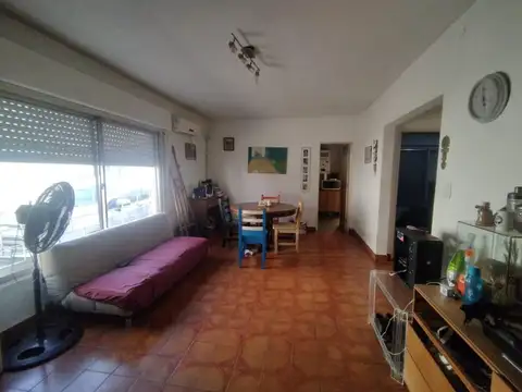 Navarro 800