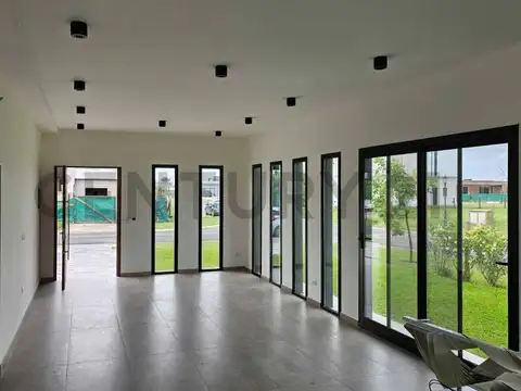 Casa en Alquiler en San Felipe, USD 1.800